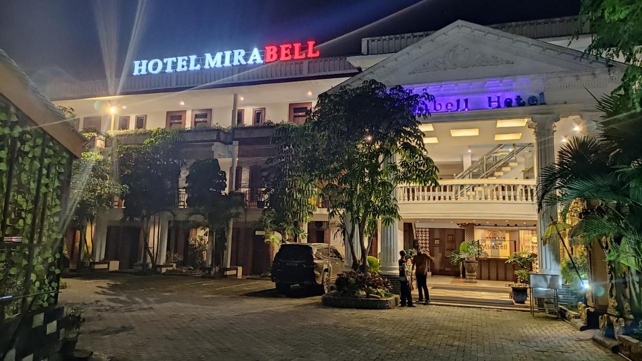 Mirabell Hotel & Convention Hall Malang Exterior photo