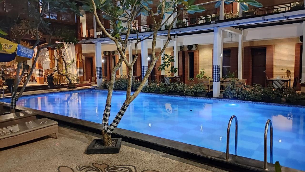 Mirabell Hotel & Convention Hall Malang Exterior photo