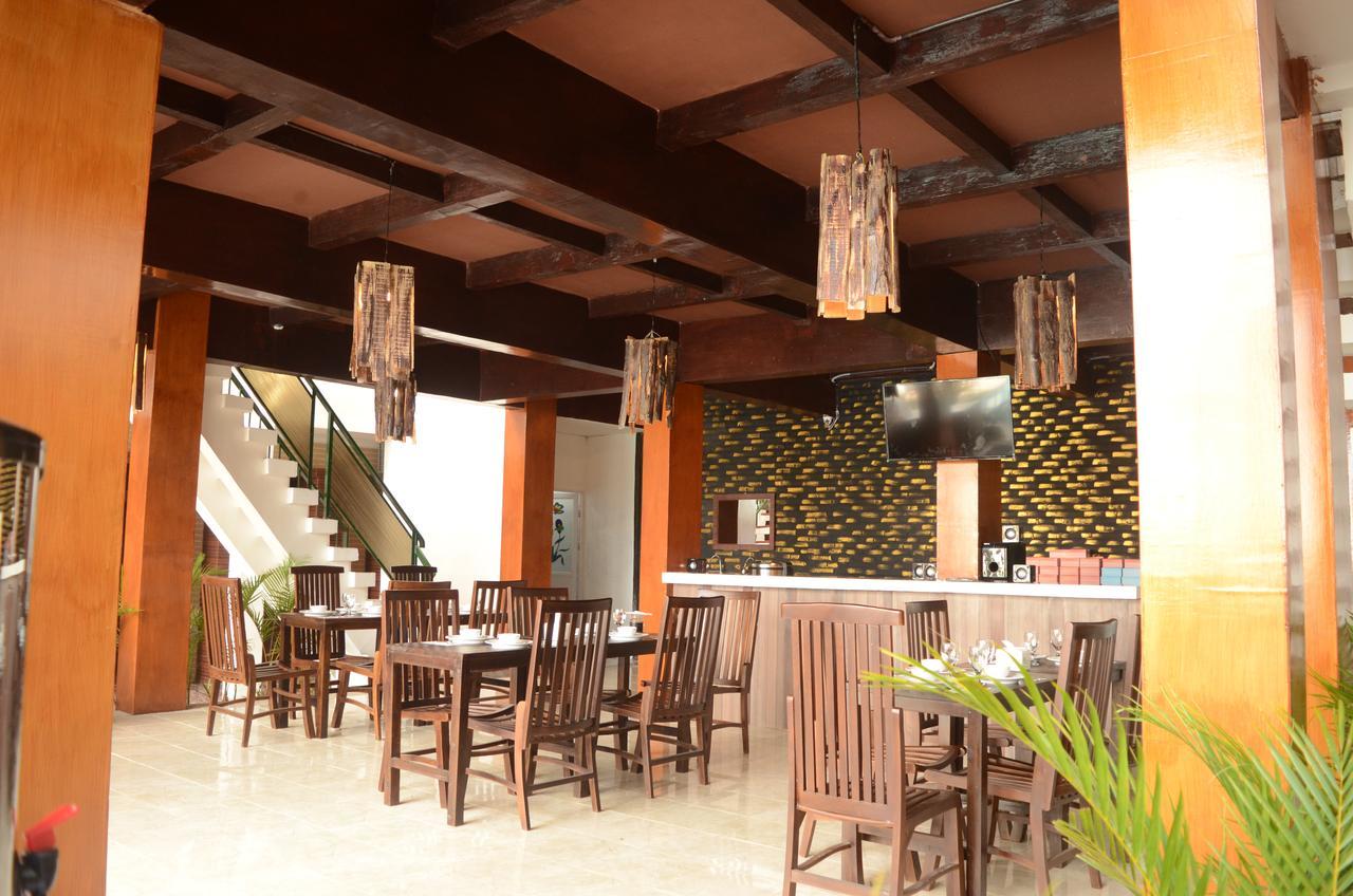 Mirabell Hotel & Convention Hall Malang Exterior photo